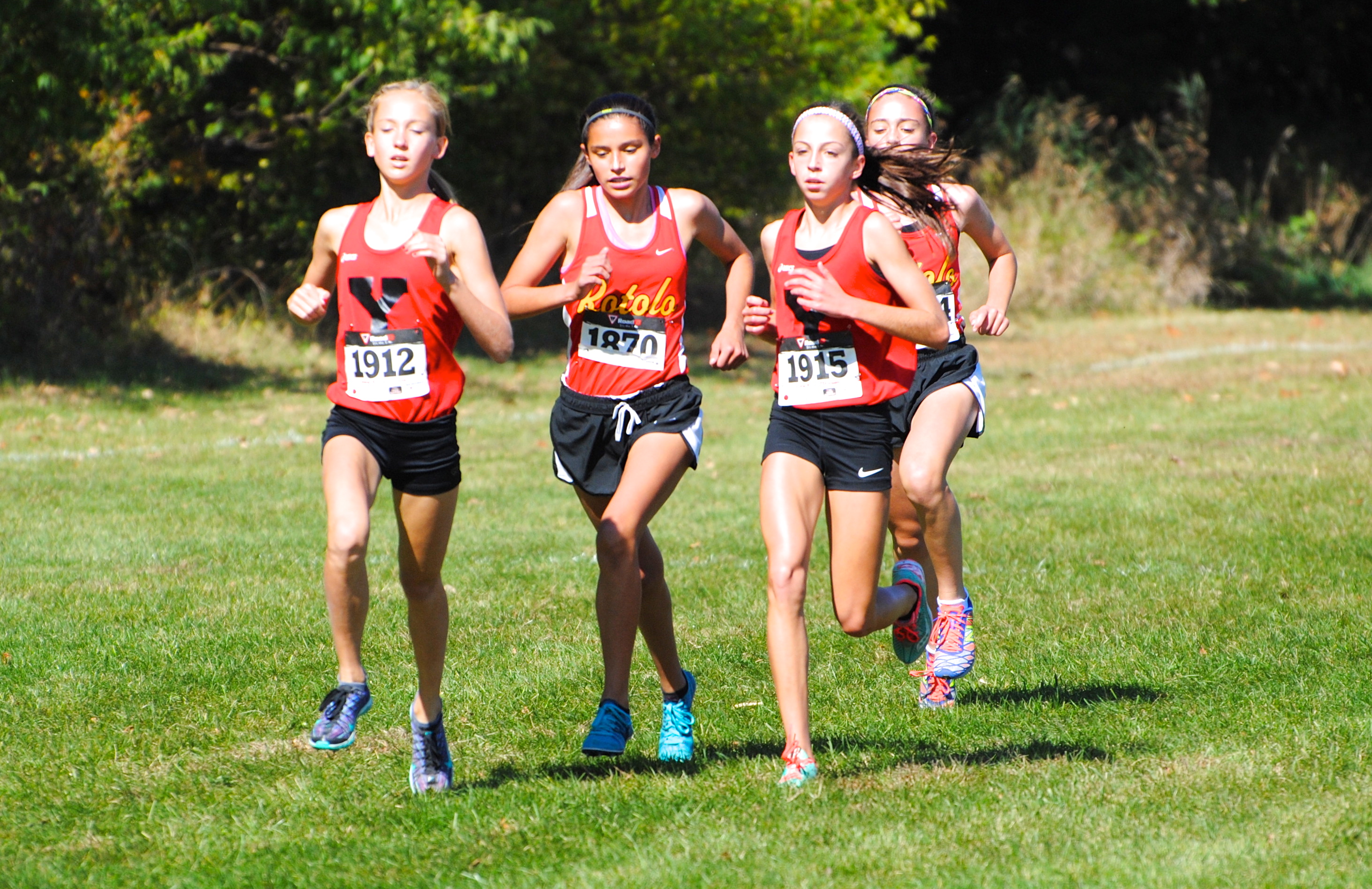 Olivia Borowiak and Emily Eberhart Lead Early in the 2014 IESA Sectional